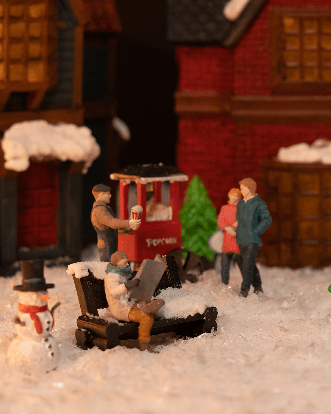 Christmas Village II - The Villagers - Image 2