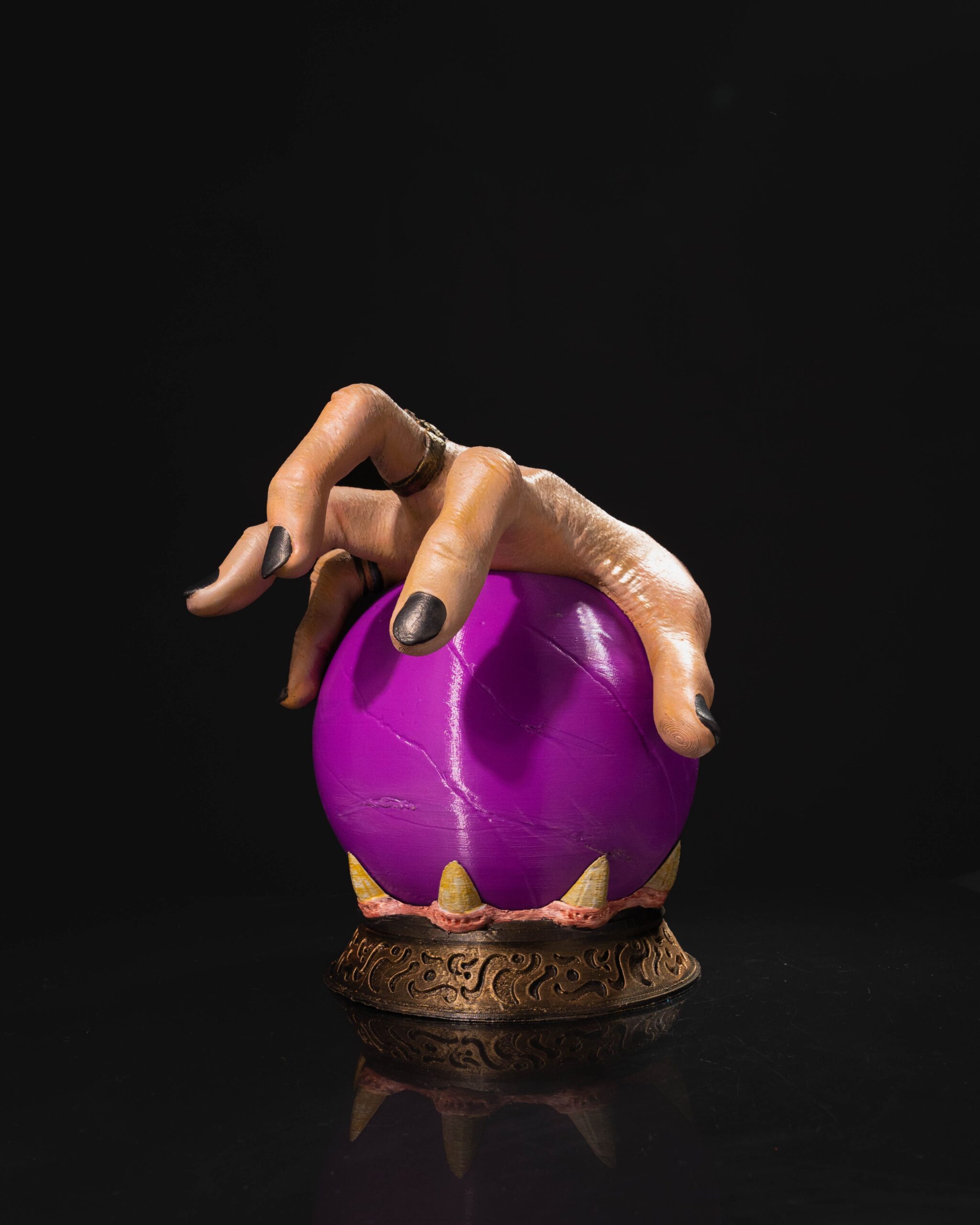 Seer Crystal Ball Lamp - Image 2