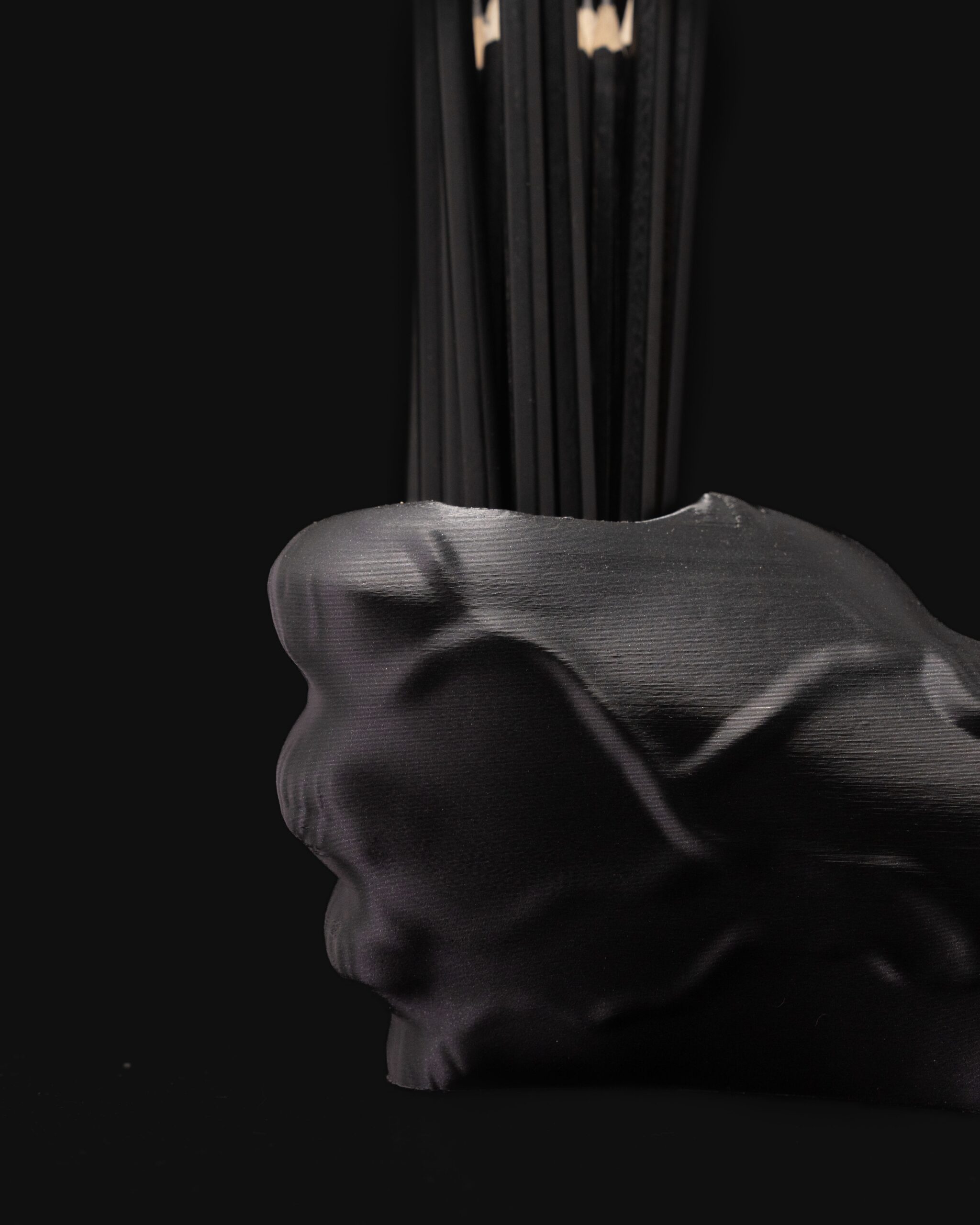 Hang on Tight Pencil Holder - Image 6