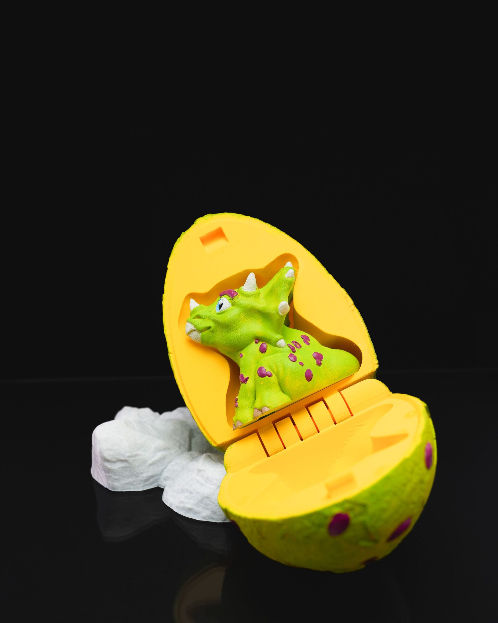 Dino Egg - Triceratops - Image 2