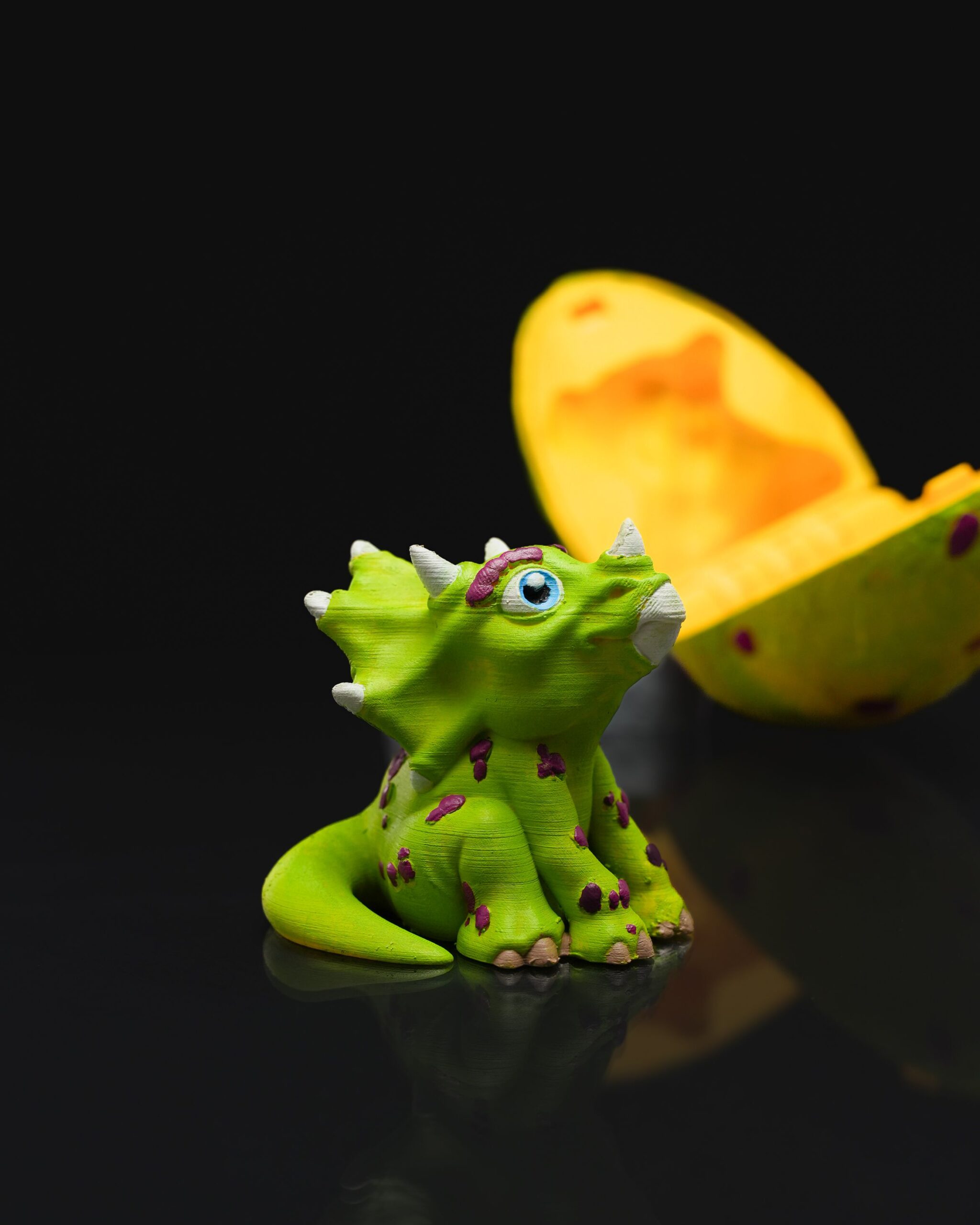 Dino Egg - Triceratops - Image 3