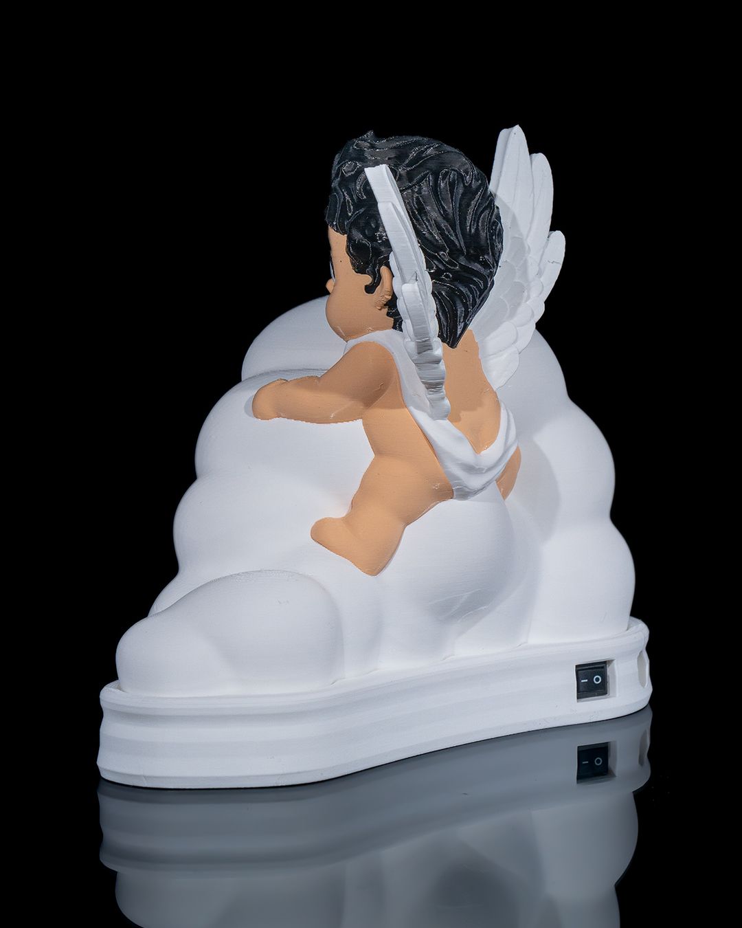 Head in the Clouds - Image 6