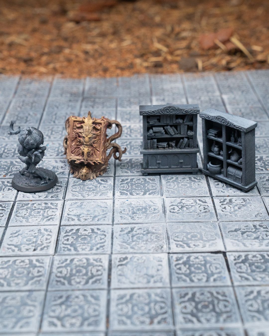 Props - The Bestiarium of The Mad Scholar - Image 4