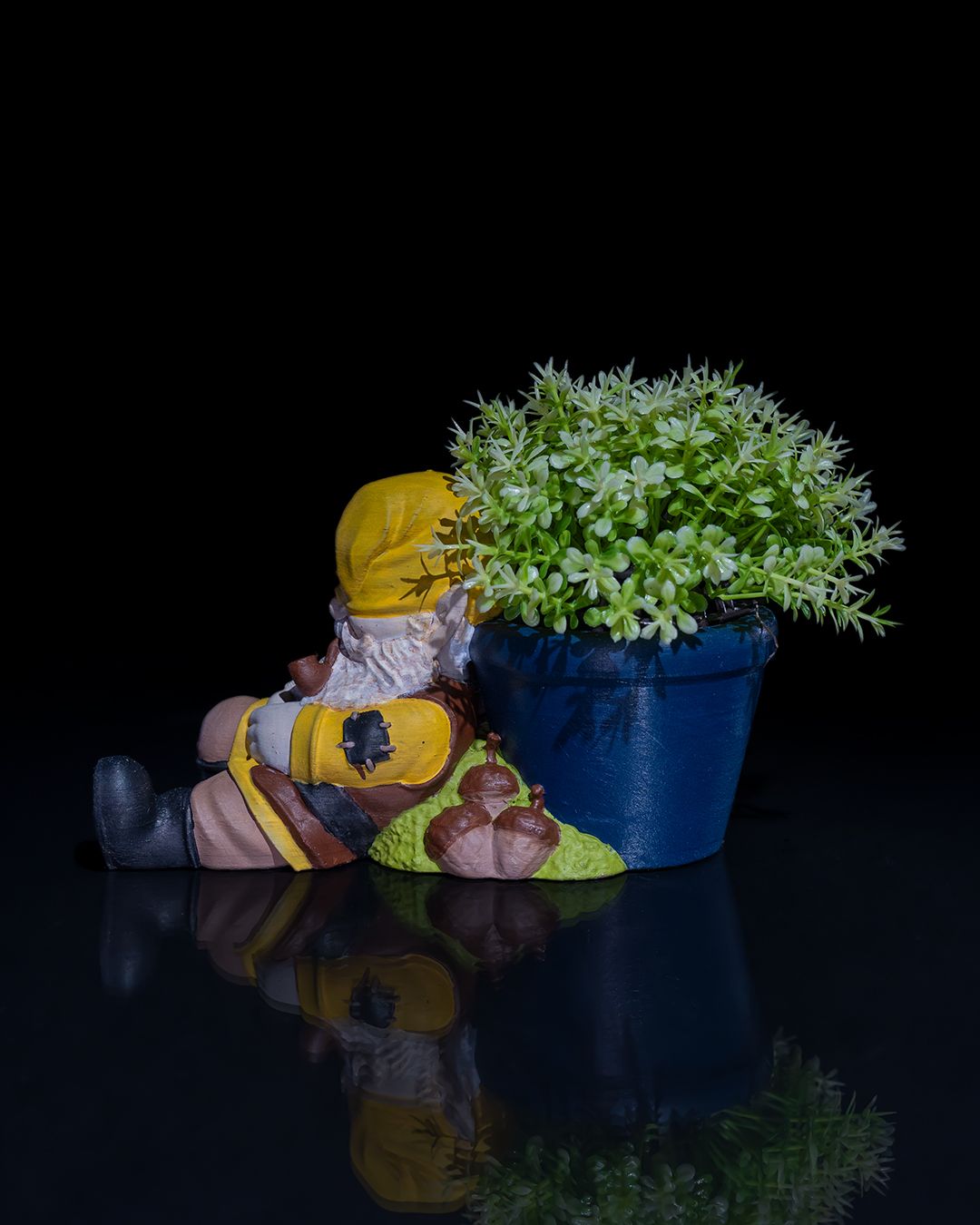 Gardening Gnome - Snooze - Image 2