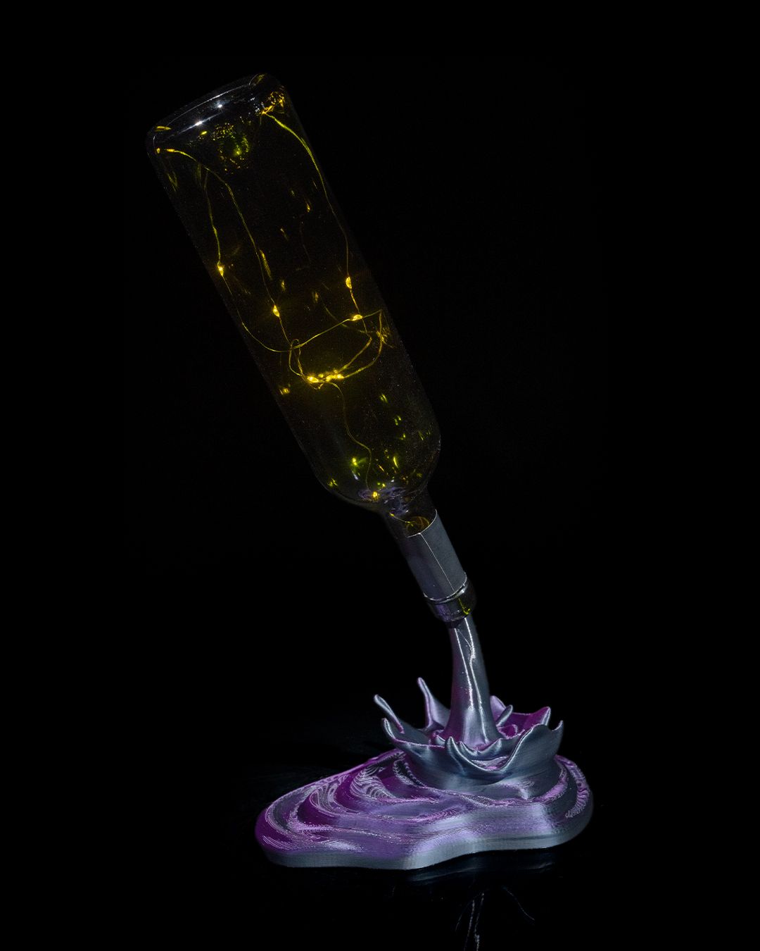 Spilled Wine Lamp - Image 6