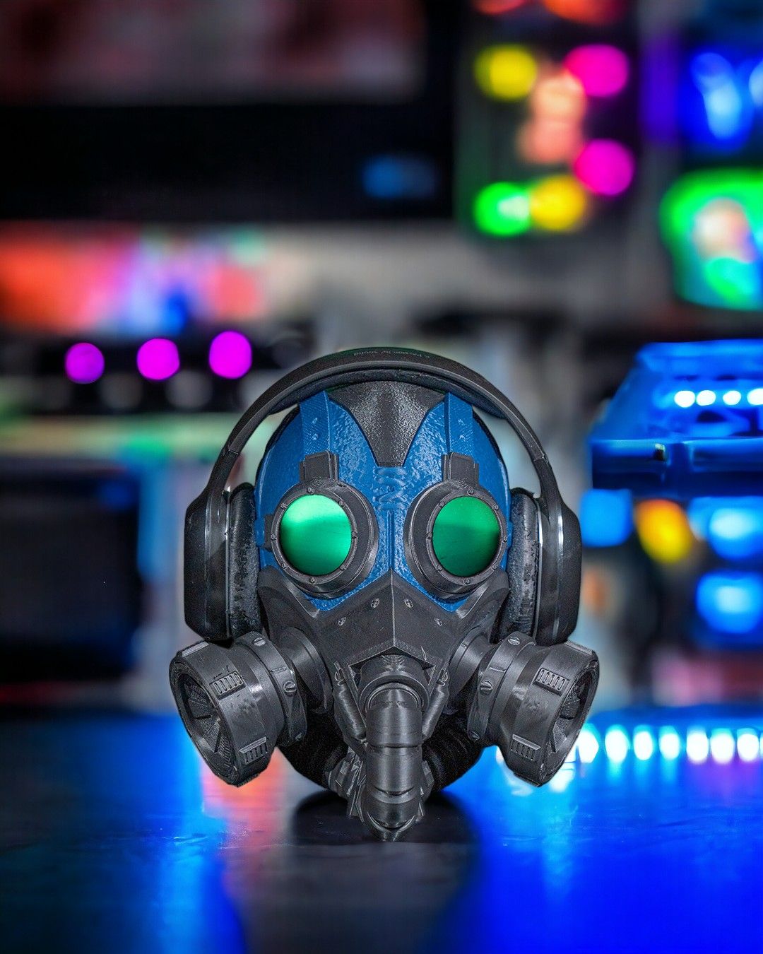 Hot Spot Headphone Holder - Image 9