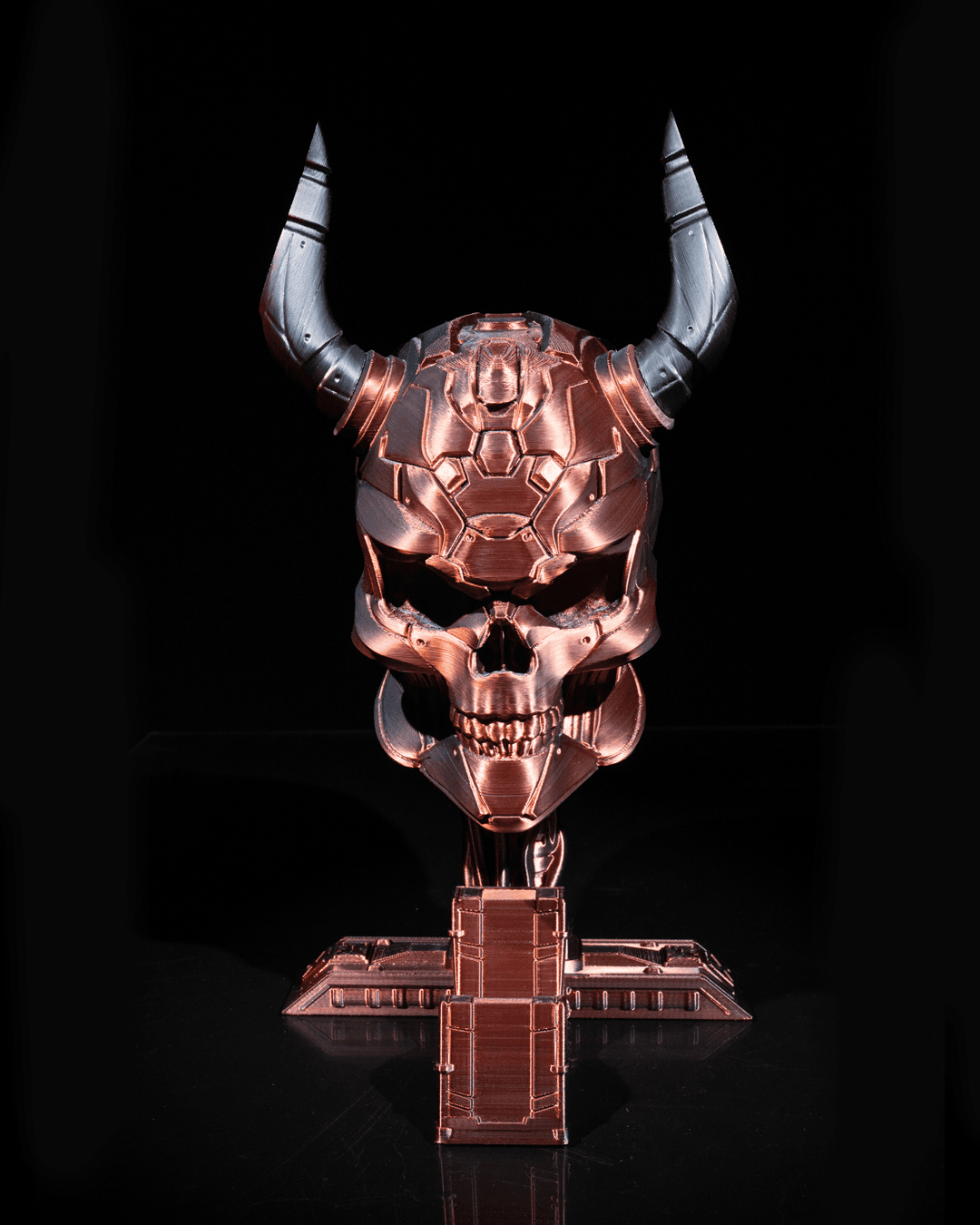 Sci-fi Skull Controller & Headphone Holder - Image 7