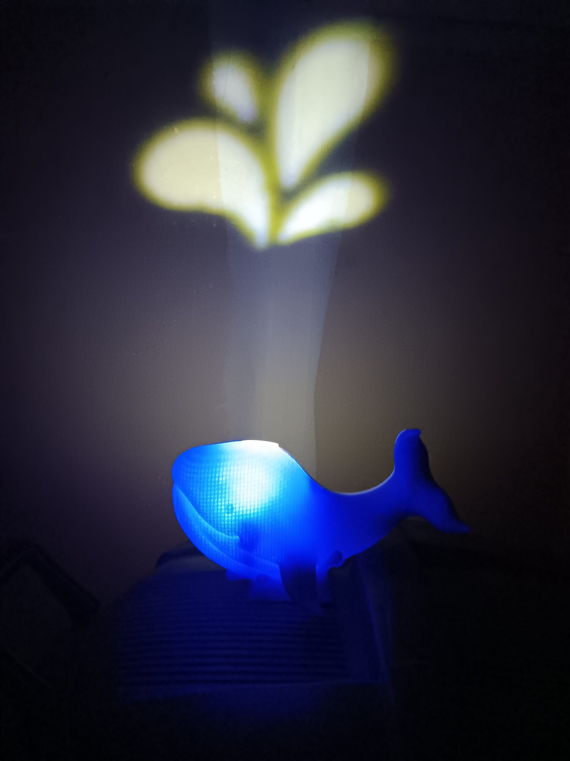 Baby Whale Lamp - Image 9