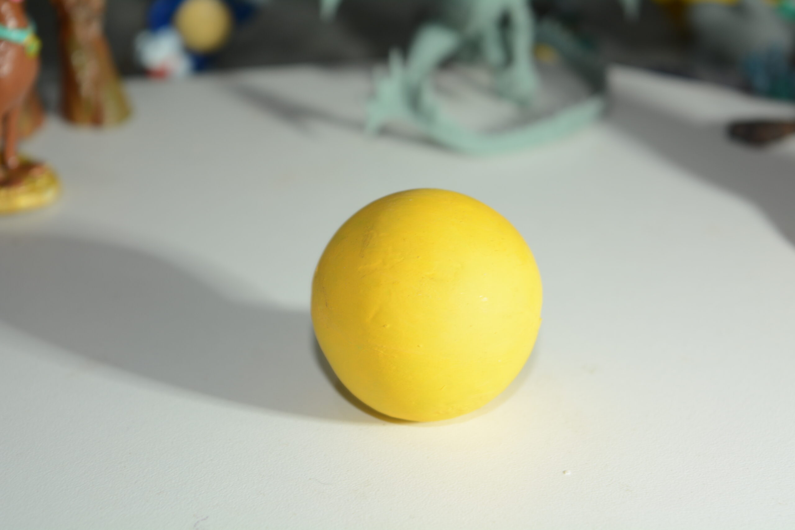 🌟 Miniatura Neon do Pac-Man e Fantasmas: Brilho Incrível e Nostalgia em Resina! 🌟 - Image 9