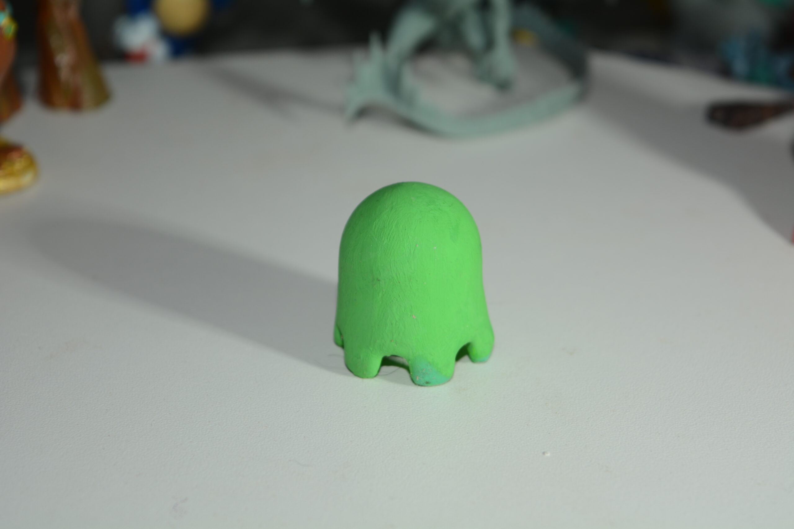 🌟 Miniatura Neon do Pac-Man e Fantasmas: Brilho Incrível e Nostalgia em Resina! 🌟 - Image 14