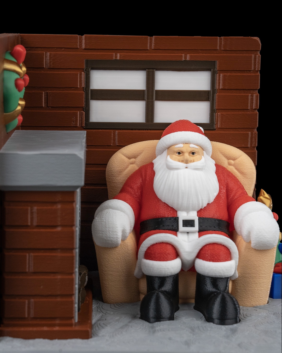 Santa's Living Room Table Lamp - Image 3