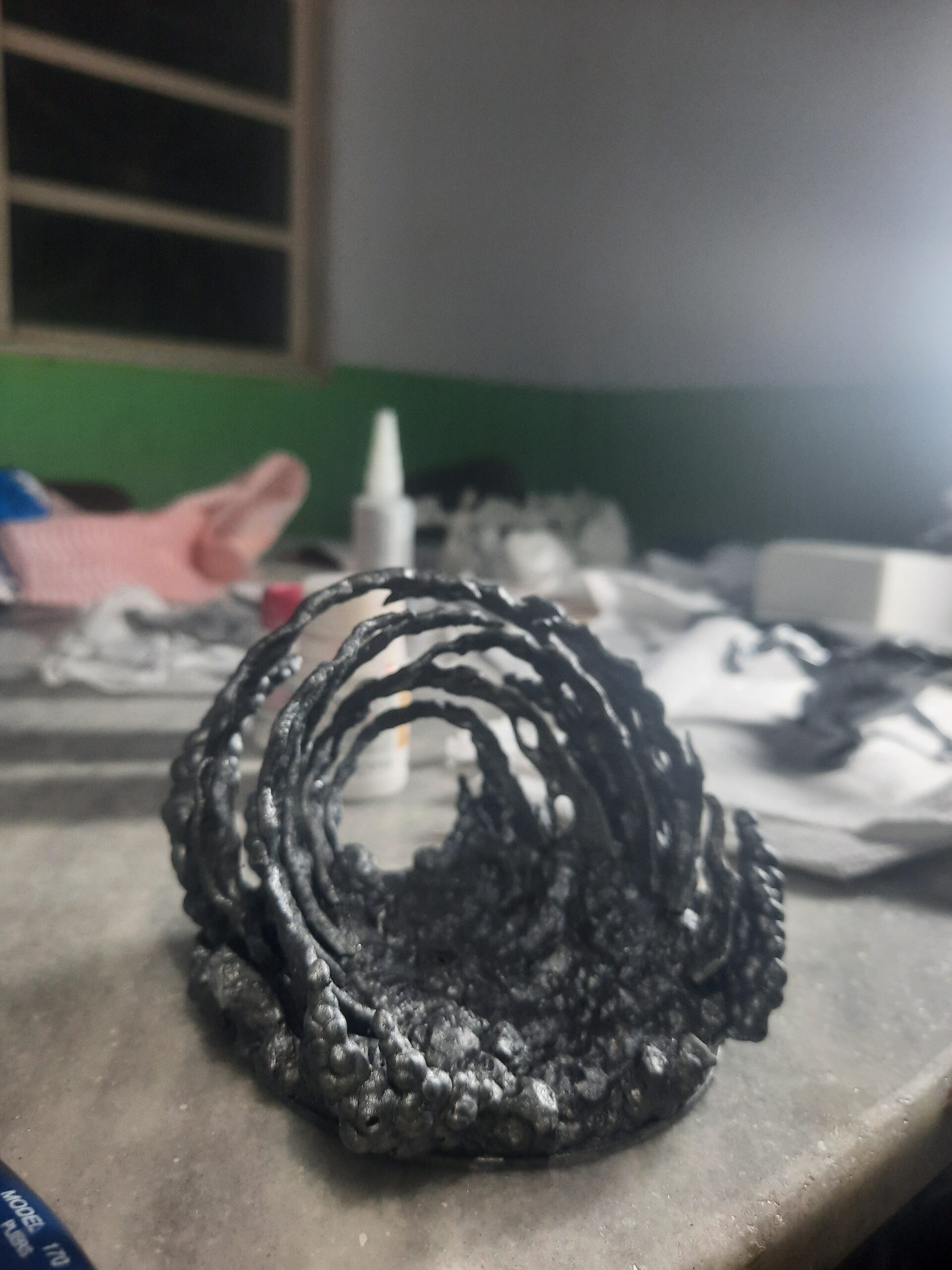 Miniatura Exclusiva do Surfista Prateado - Impressão 3D em Resina, Pintura Manual - Image 4