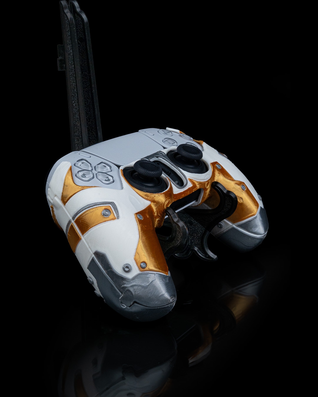 Mecha Controller Cover - Image 4