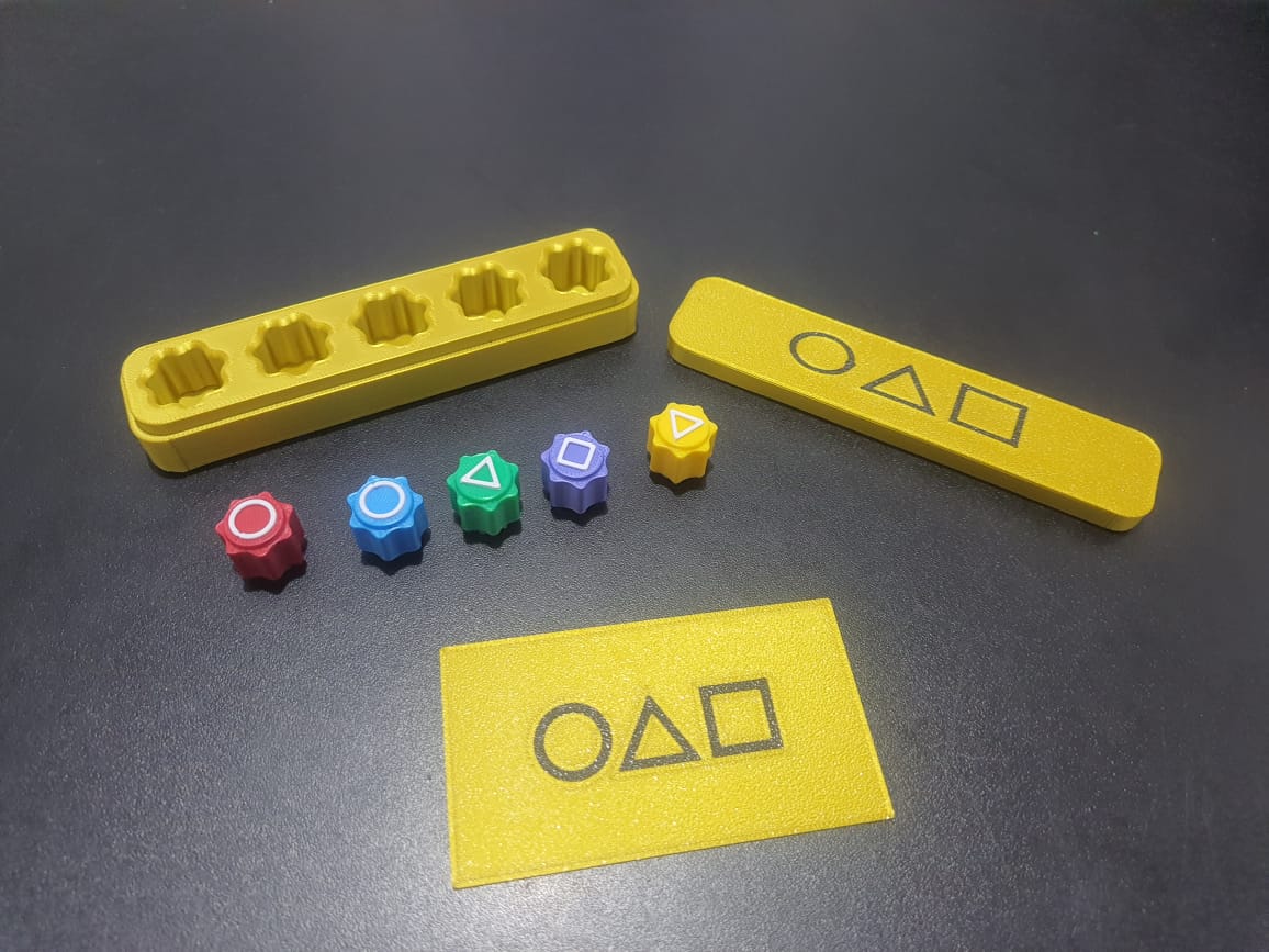 KIT 3 personagens + jogo Gonggi + caixinha + cartão convite - Image 9