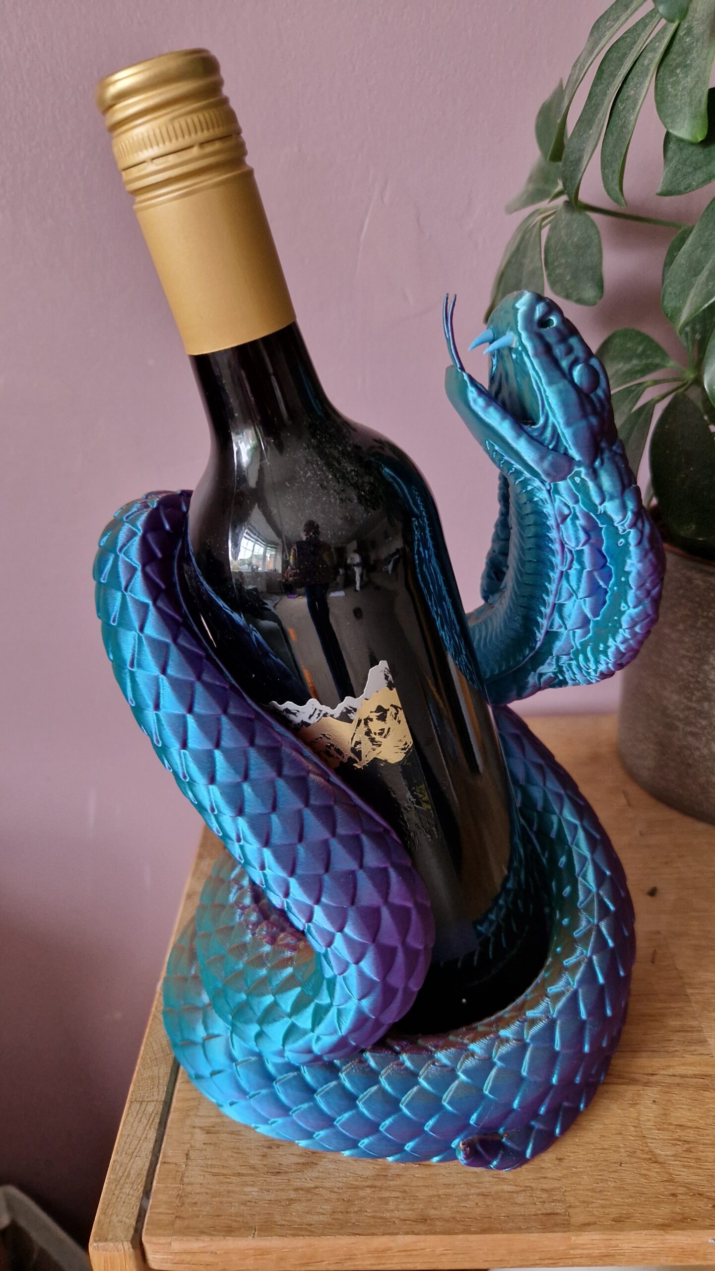 Naja's Embrace Wine Bottle Holder