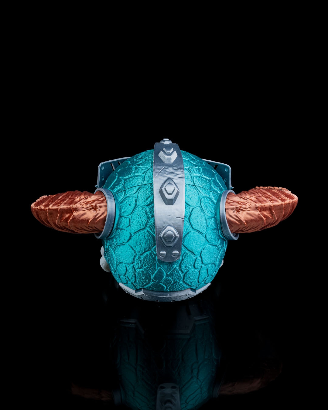 Scaled Barbarian Helmet - Image 8