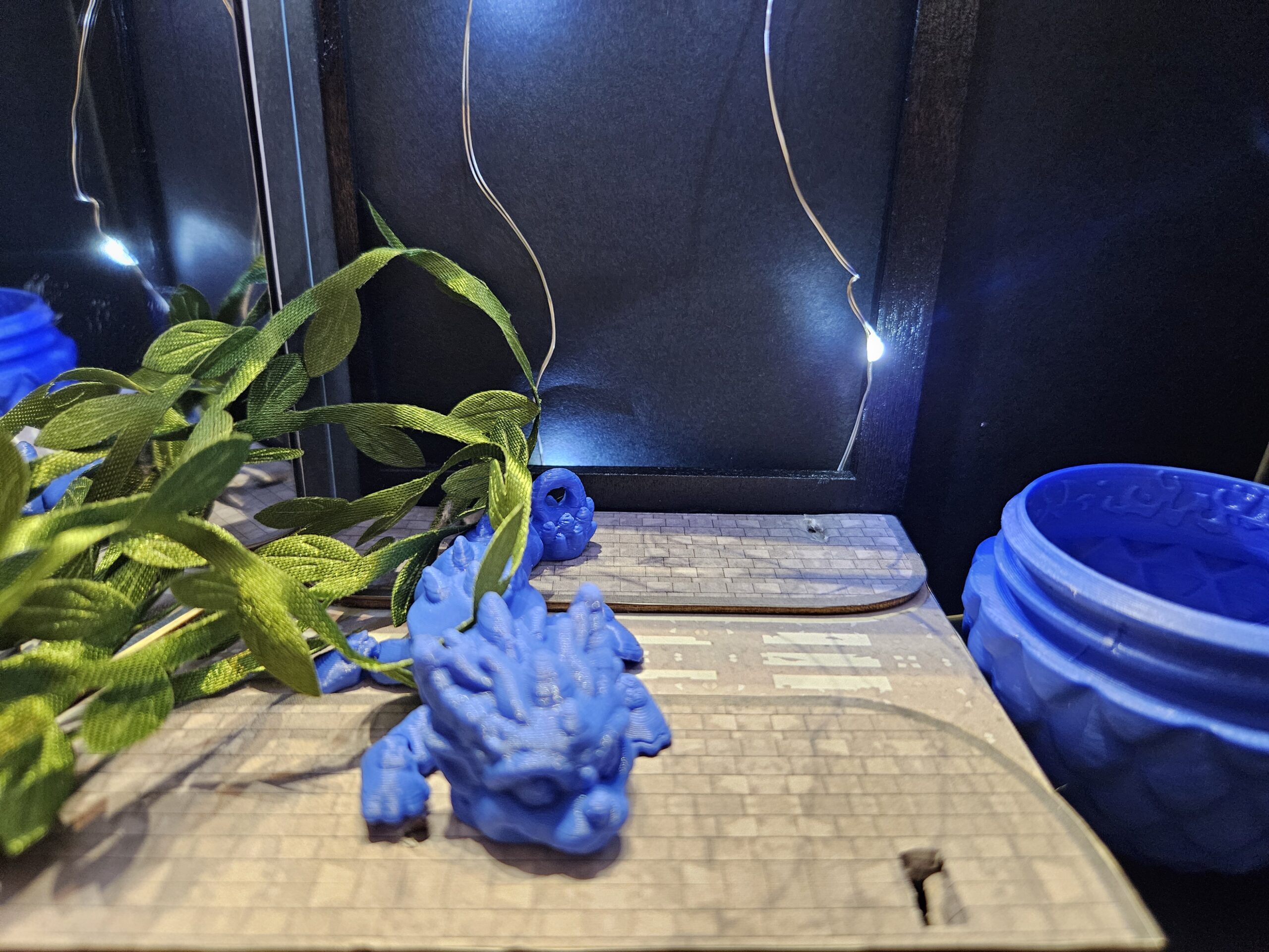 Single tone Dragon egg and baby dragon Keyring - Image 4