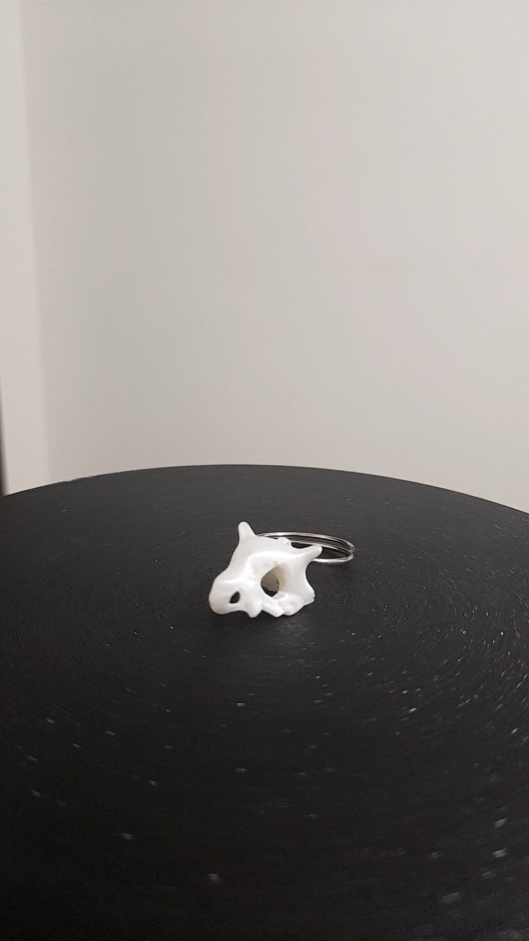 Mini Caveira Decorativa - Chaveiro 3D - Image 5