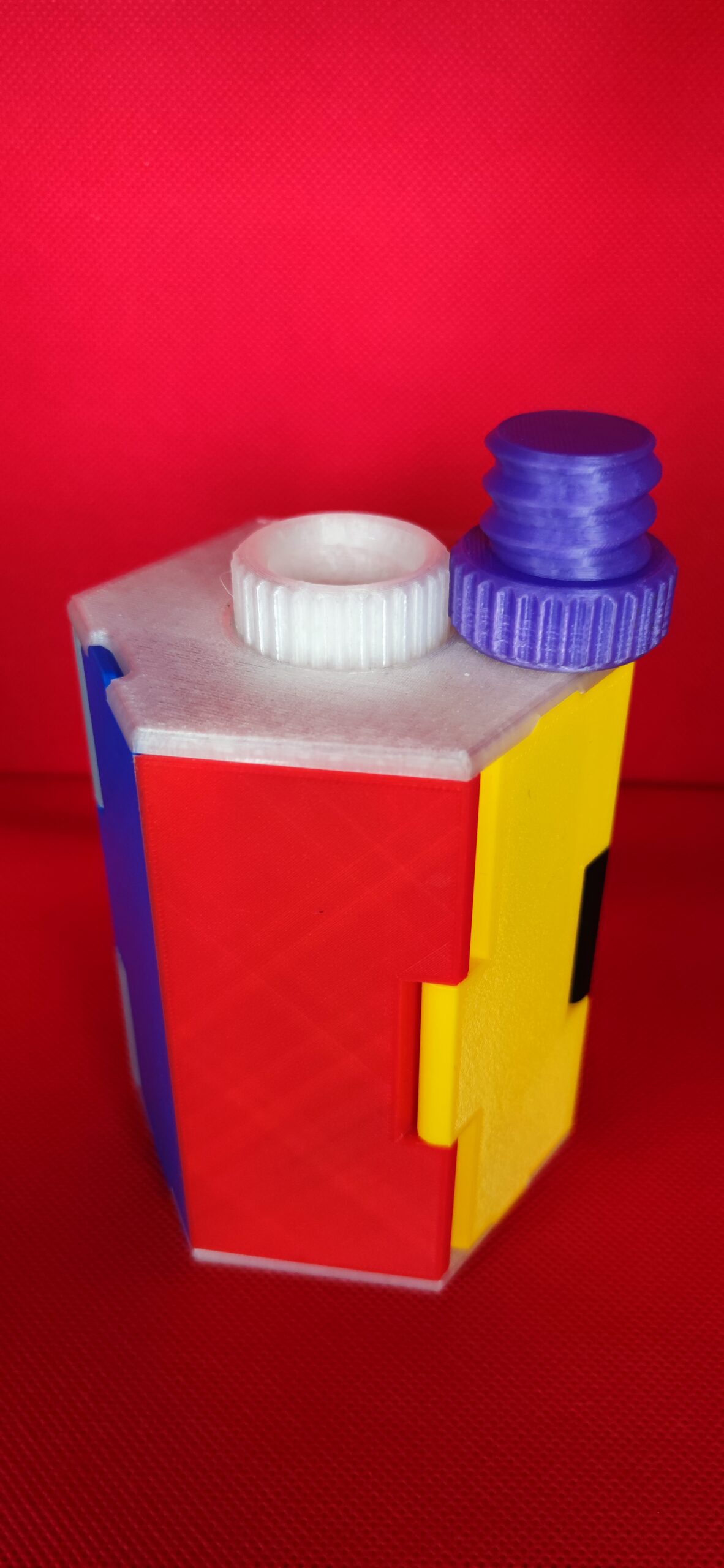 Torre de dados con almacenamiento - Image 11