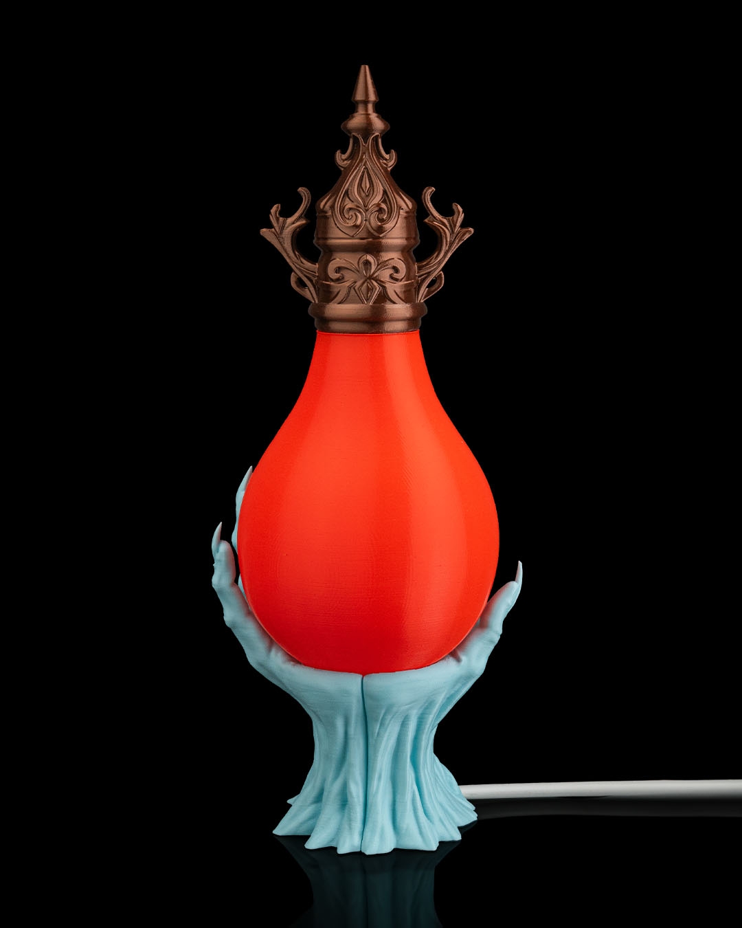 Last Grasp - Table Lamp - Image 5