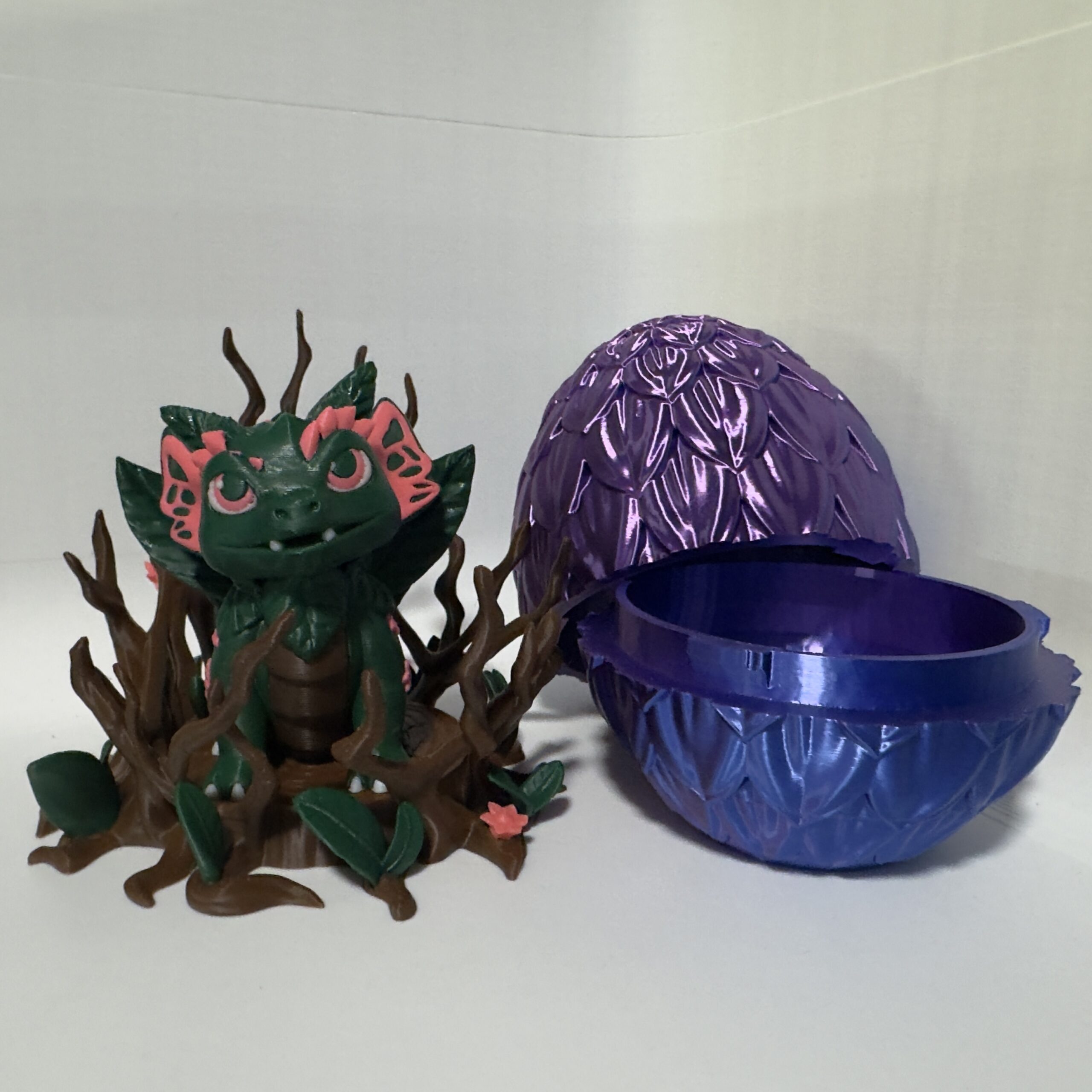 Flora and her Egg - Image 2